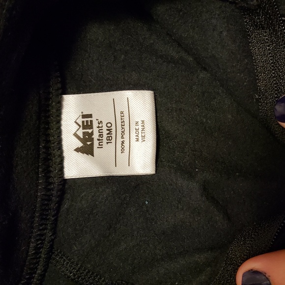 REI 18M Black Fleece Base Layer w/ FREE HAT - Picture 3 of 4